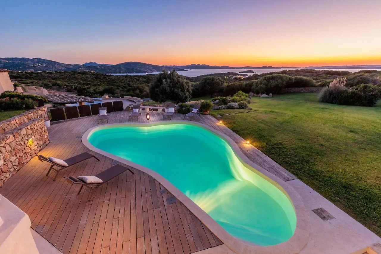 Villa Smeralda, With Private Pool In Porto Cervo, Sardinia contacts